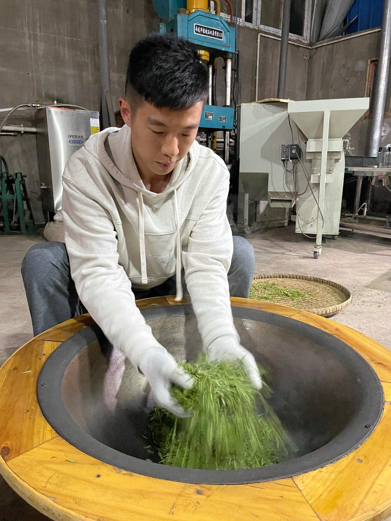 Tea with friends: Vincent and the World's First Tea App